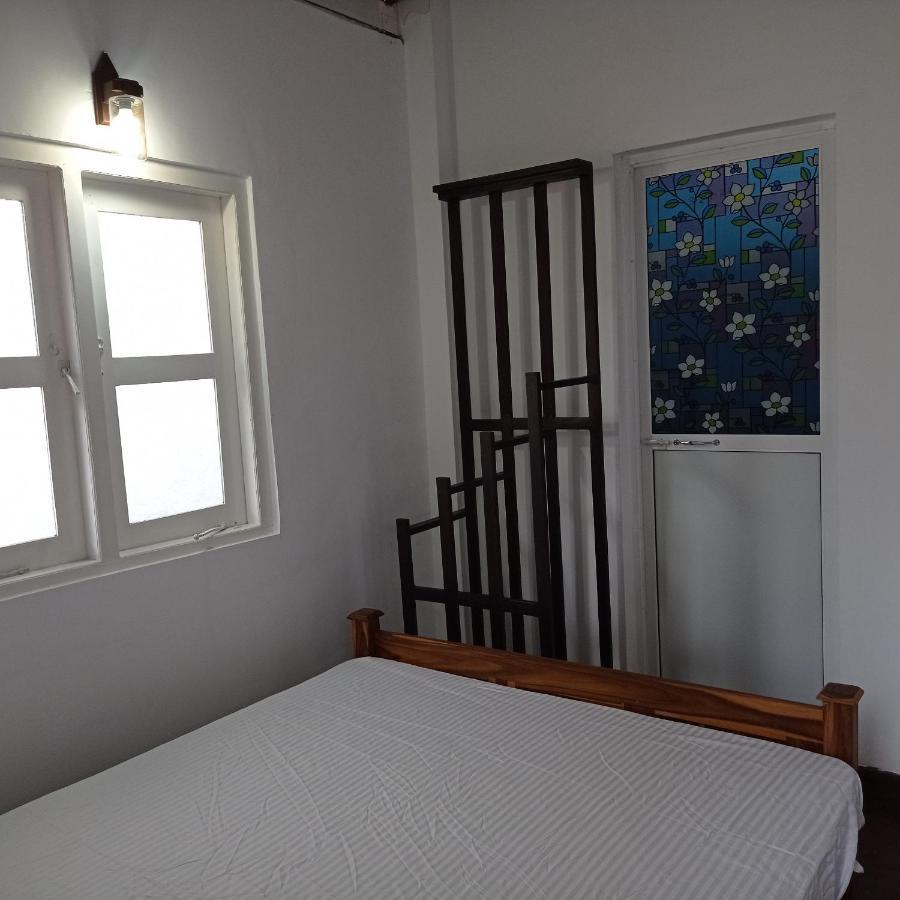 Ferienwohnung Surf&Salt Weligama Exterior foto
